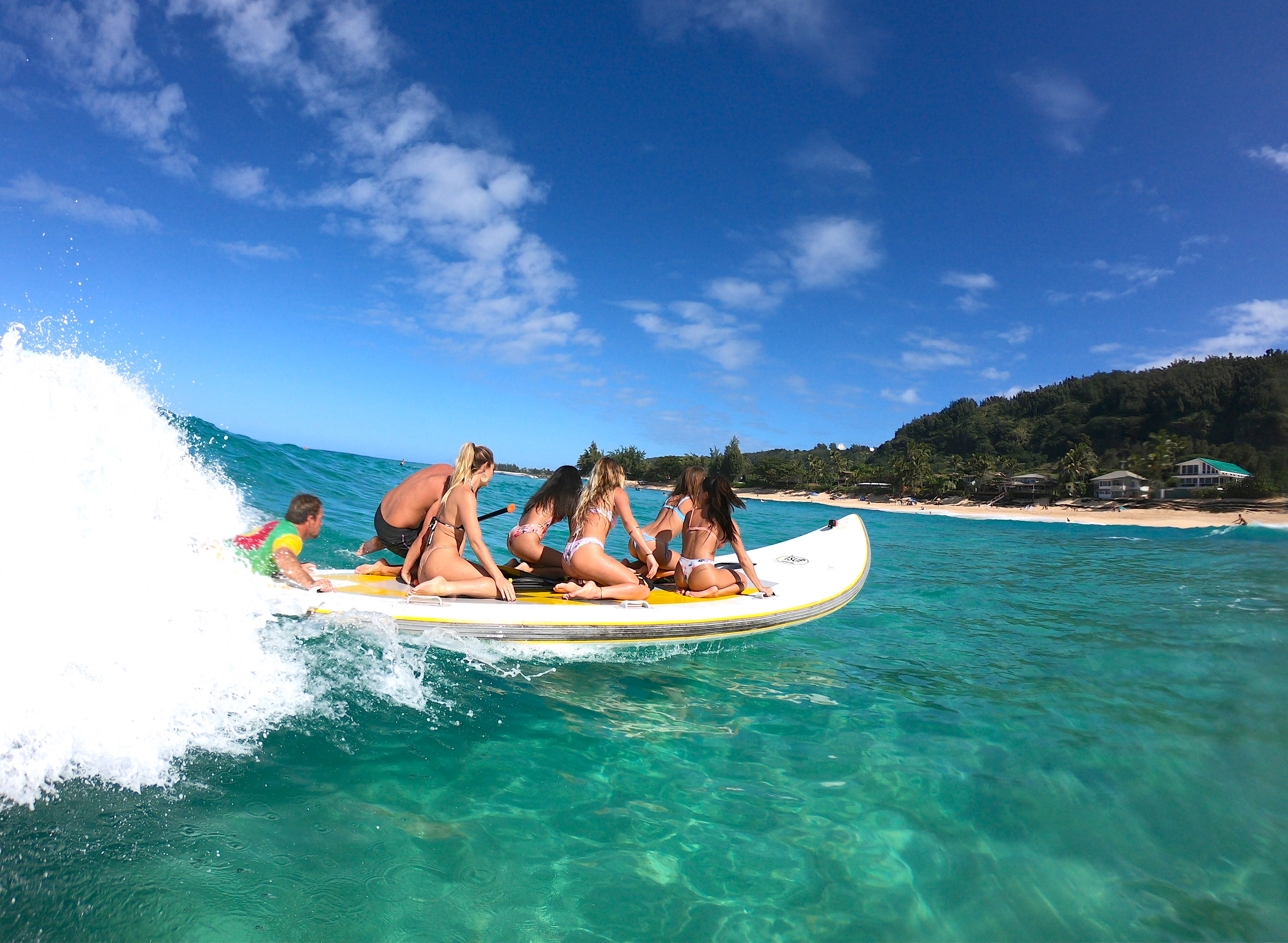Wave Riding SUP Squatch Tour